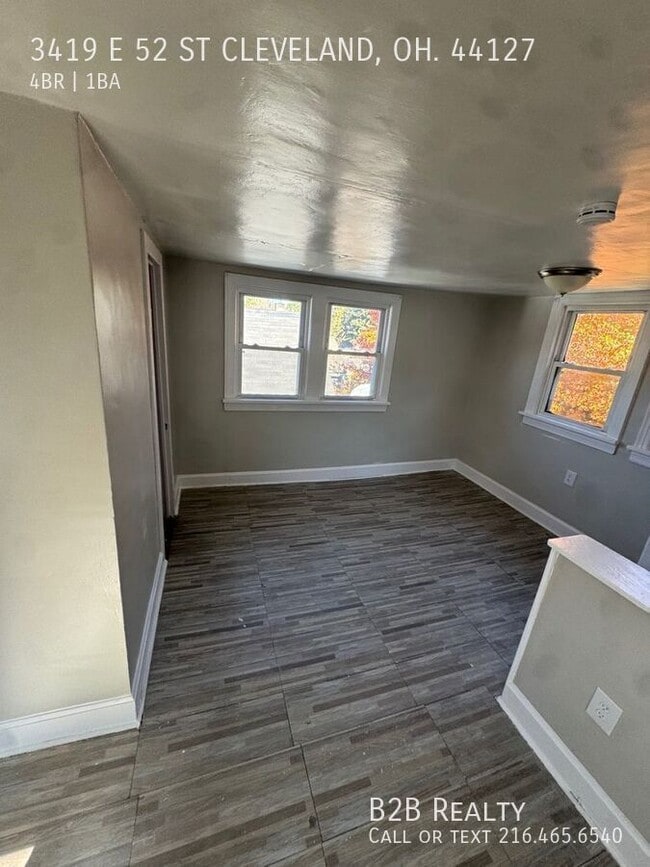 Building Photo - 3419 E 52nd St