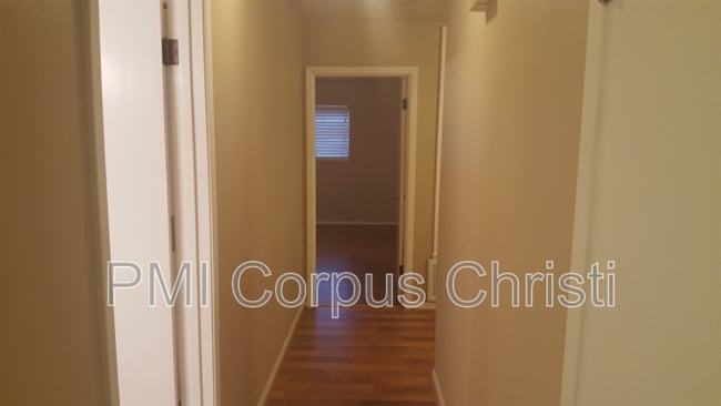 Building Photo - 4249 Mulligan Dr