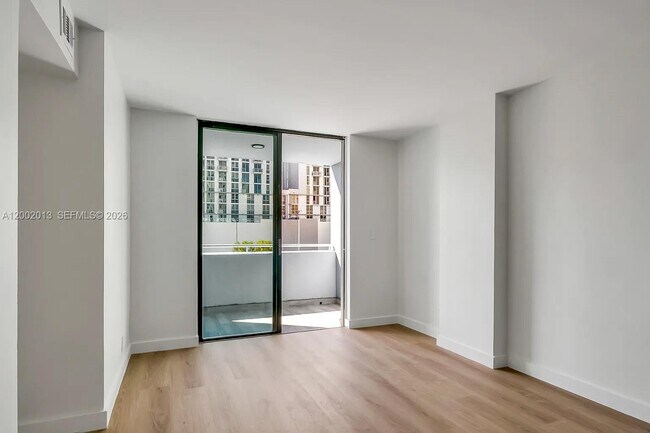 Building Photo - 501 SW 1st St