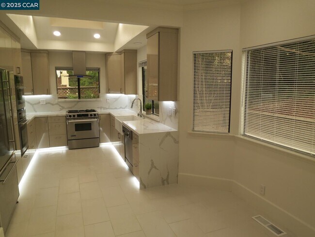 Building Photo - 4089 Sugar Maple Dr