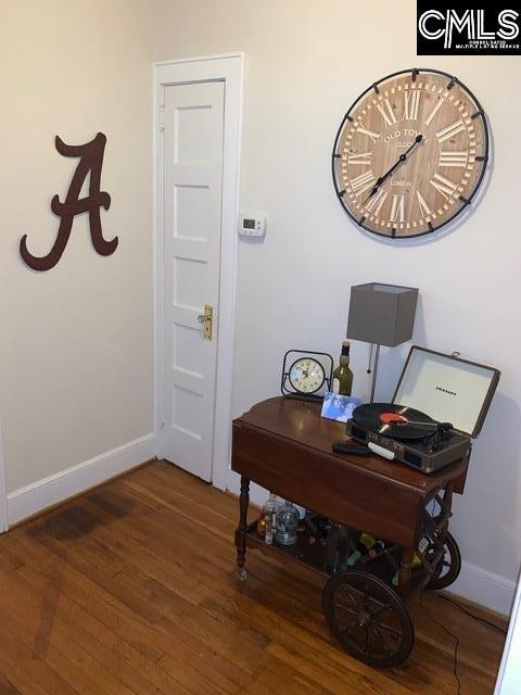 Building Photo - 111 S Queen St