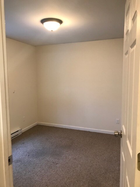 Building Photo - 51 Smithwheel Rd