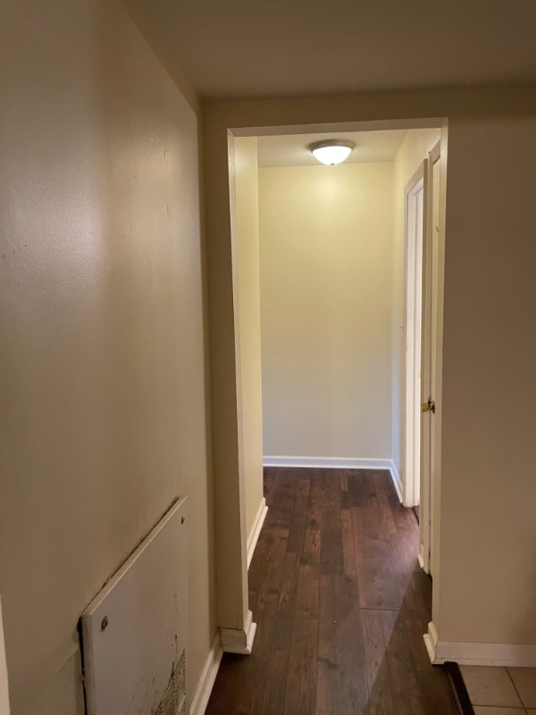 Building Photo - 5101 Carriage Way Dr