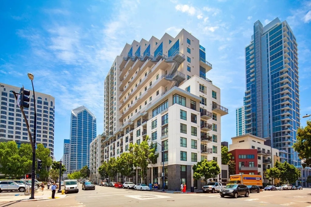Building Photo - 1240 India St