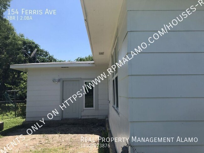 Building Photo - 154 Ferris Ave