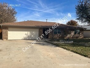Building Photo - 310 Walnut-