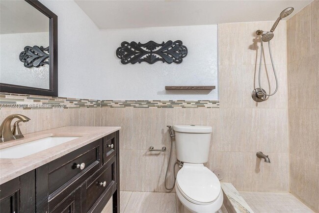 Building Photo - 14915 SW 80th St