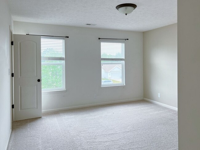 Building Photo - Charming 4-Bed Home in Blackthorne Subdivision - Cul-de-Sac Location!