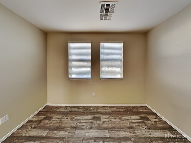 Building Photo - 3669 Karissa Heights Pl