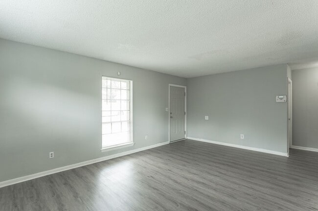 Building Photo - 3976-3976 Arbor Pl Ln