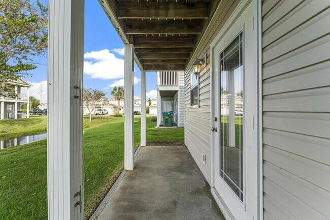 Building Photo - 2143 Sterling Cove Blvd