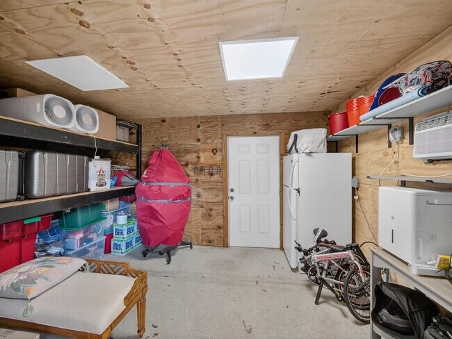 Building Photo - 17593 Winterhawk Trail