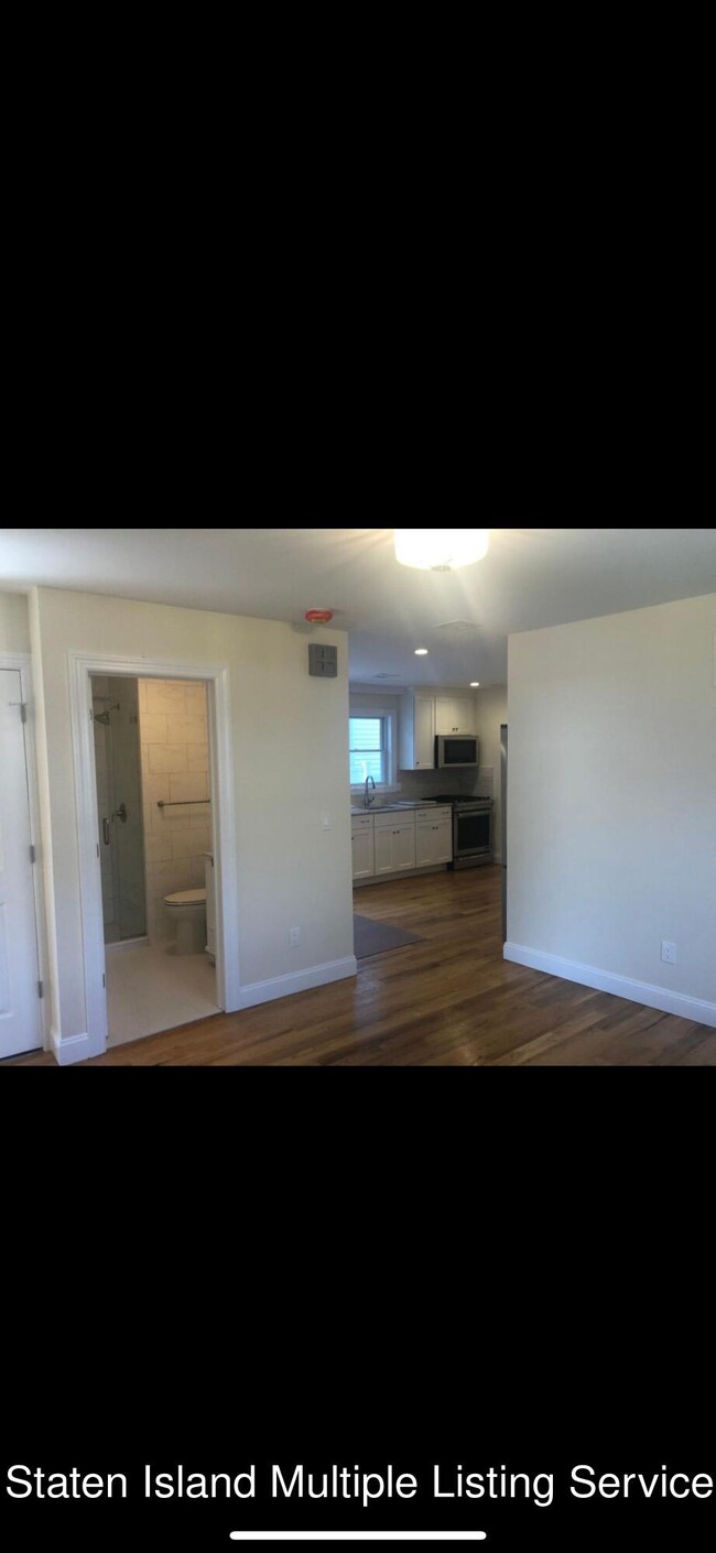 Building Photo - 309 Bryson Ave