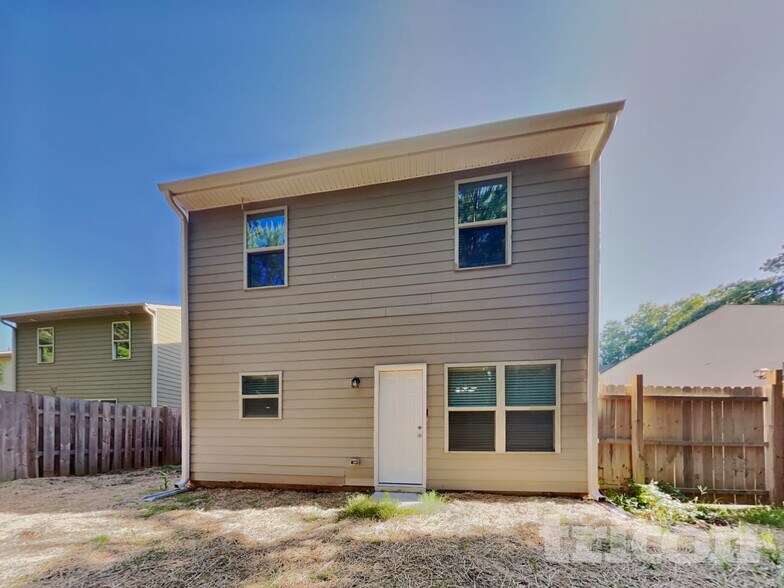 Building Photo - 121 Southwind Cir