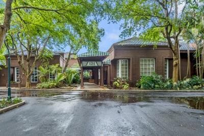 Building Photo - 1000 NE Quayside Terrace