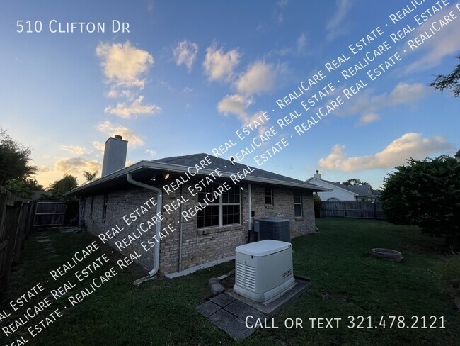 Building Photo - 510 Clifton Dr