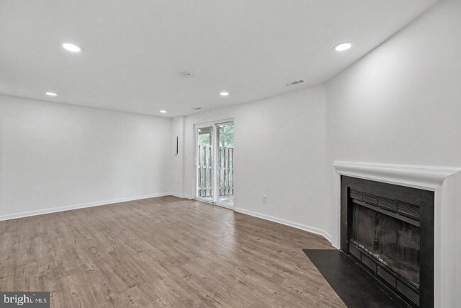 Building Photo - 13803 Laura Ratcliff Ct