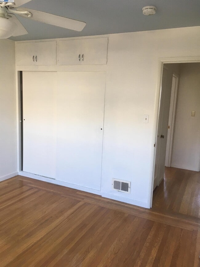 Building Photo - 500 Fortuna Ave