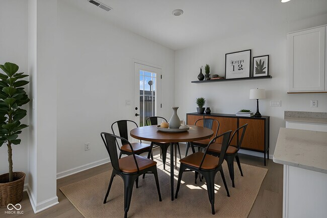 Building Photo - 6267 Wasco Dr