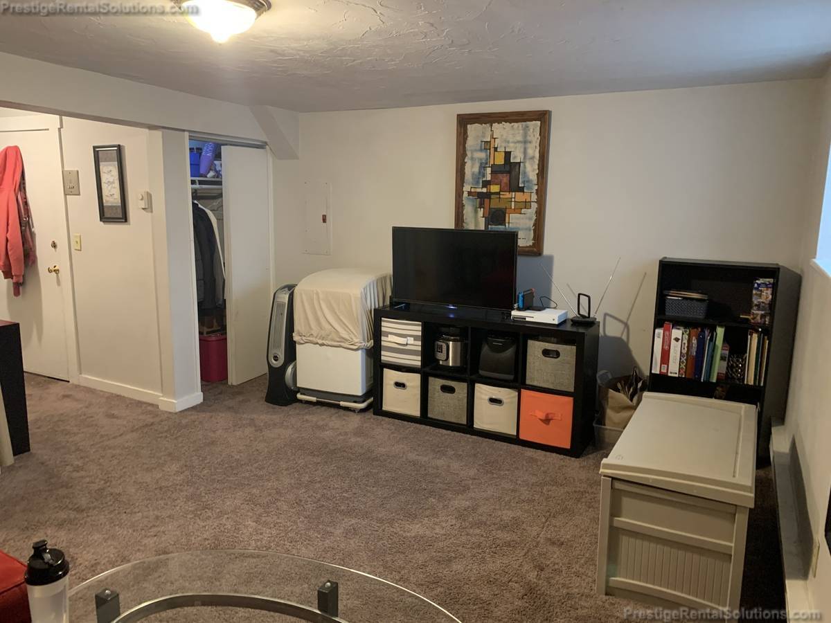 Building Photo - 582 Cambridge St