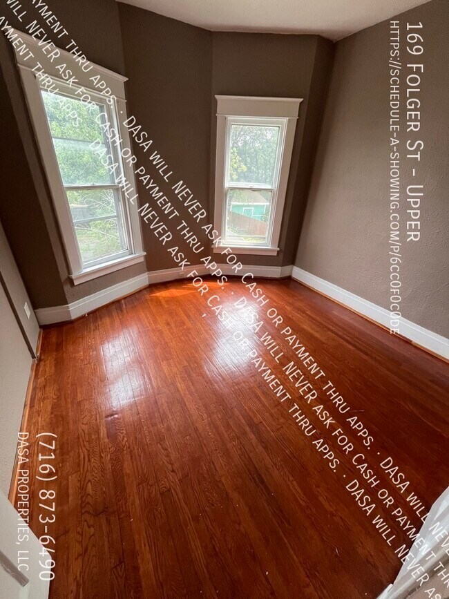 Building Photo - 169 Folger St