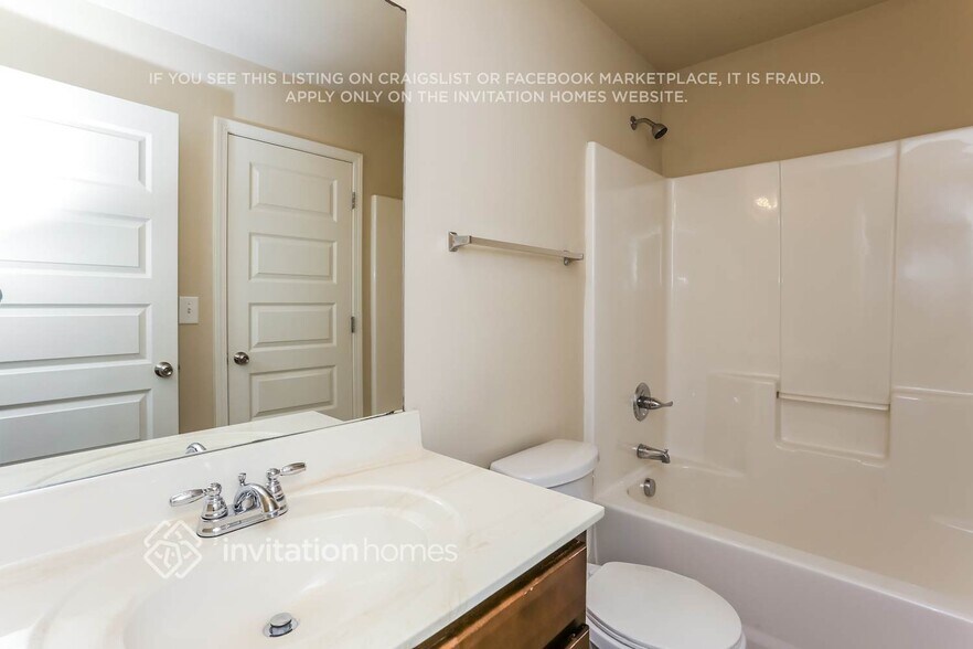 Building Photo - 4324 Grove Lake St SW