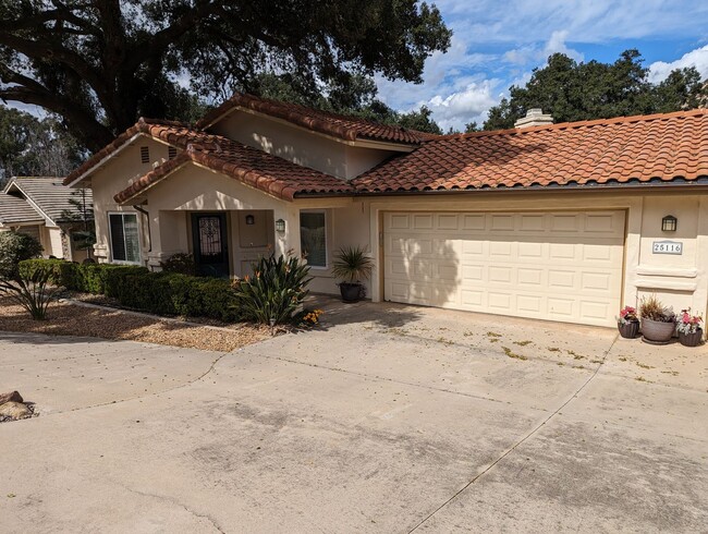 Primary Photo - Beautiful 3 bedroom, 2 bath in San Diego C...