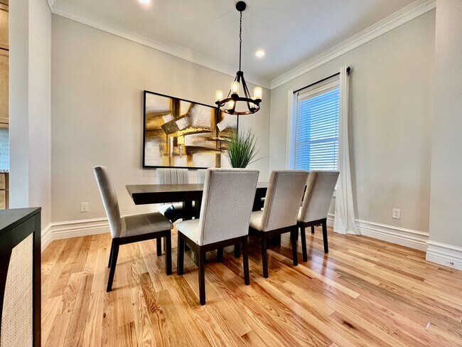 Building Photo - 4827 Granada Ct