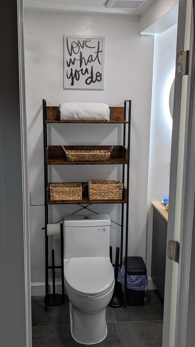 Building Photo - 1111 SW 8th Ave