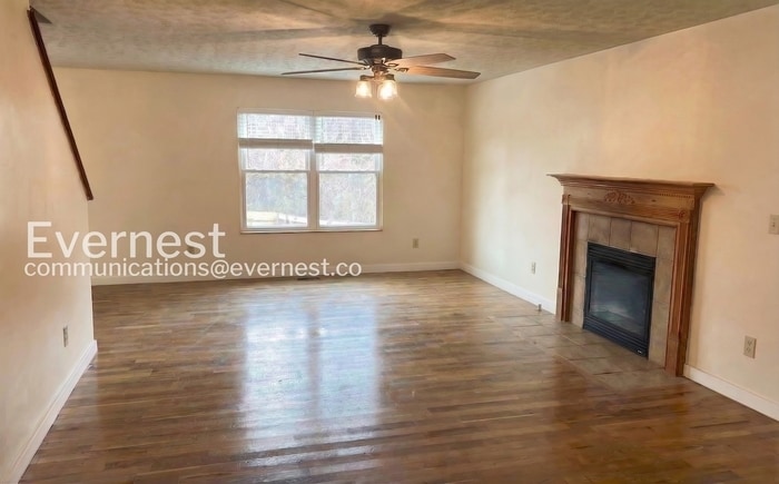 Building Photo - 2566 Edencreek Ln