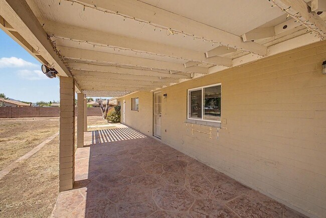 Building Photo - 5133 W McNeil St