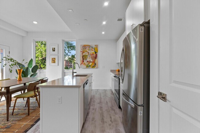 Kitchen - Six55 Detroit