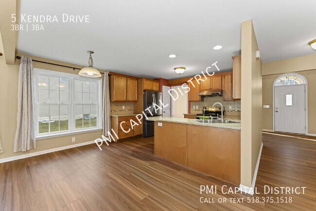 Building Photo - 5 Kendra Dr