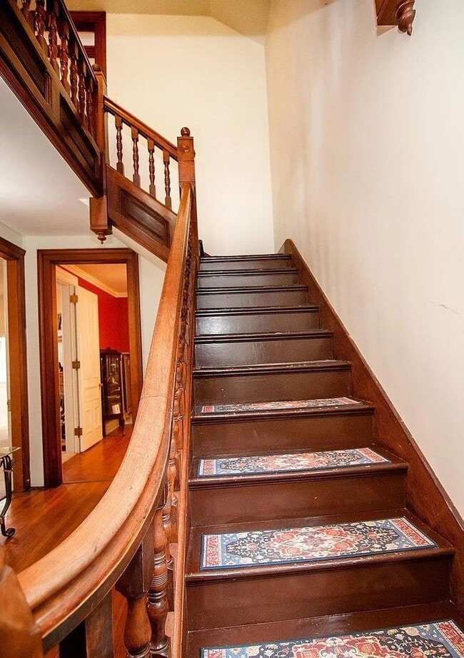 Building Photo - Gorgeous 19th Century Victorian showpiece