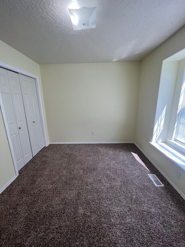 Building Photo - 3 Bed 2 Bath House in Nampa!