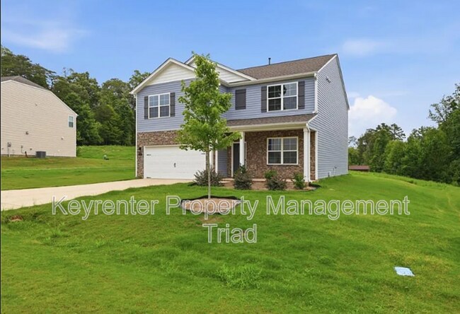 Building Photo - 7448 Buckpasser Dr