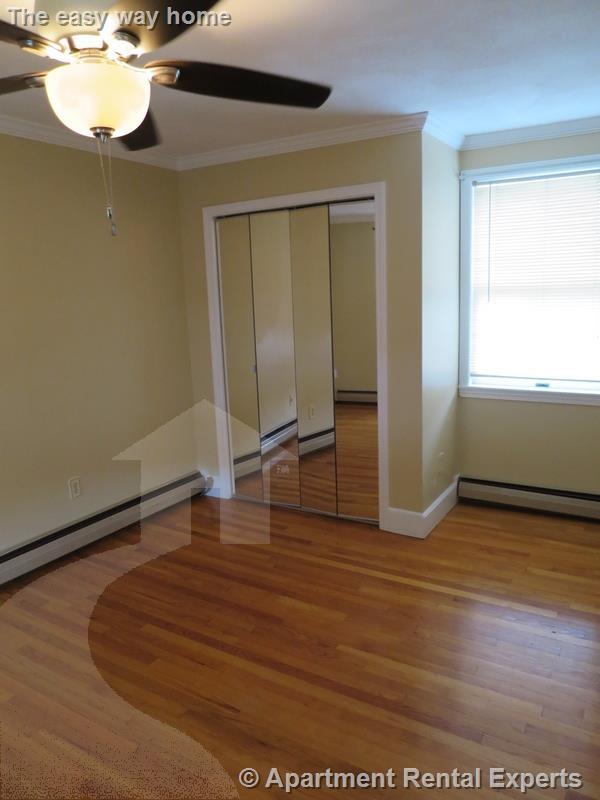 Building Photo - Union Square 2+ BR - 3 bathrooms! Single F...