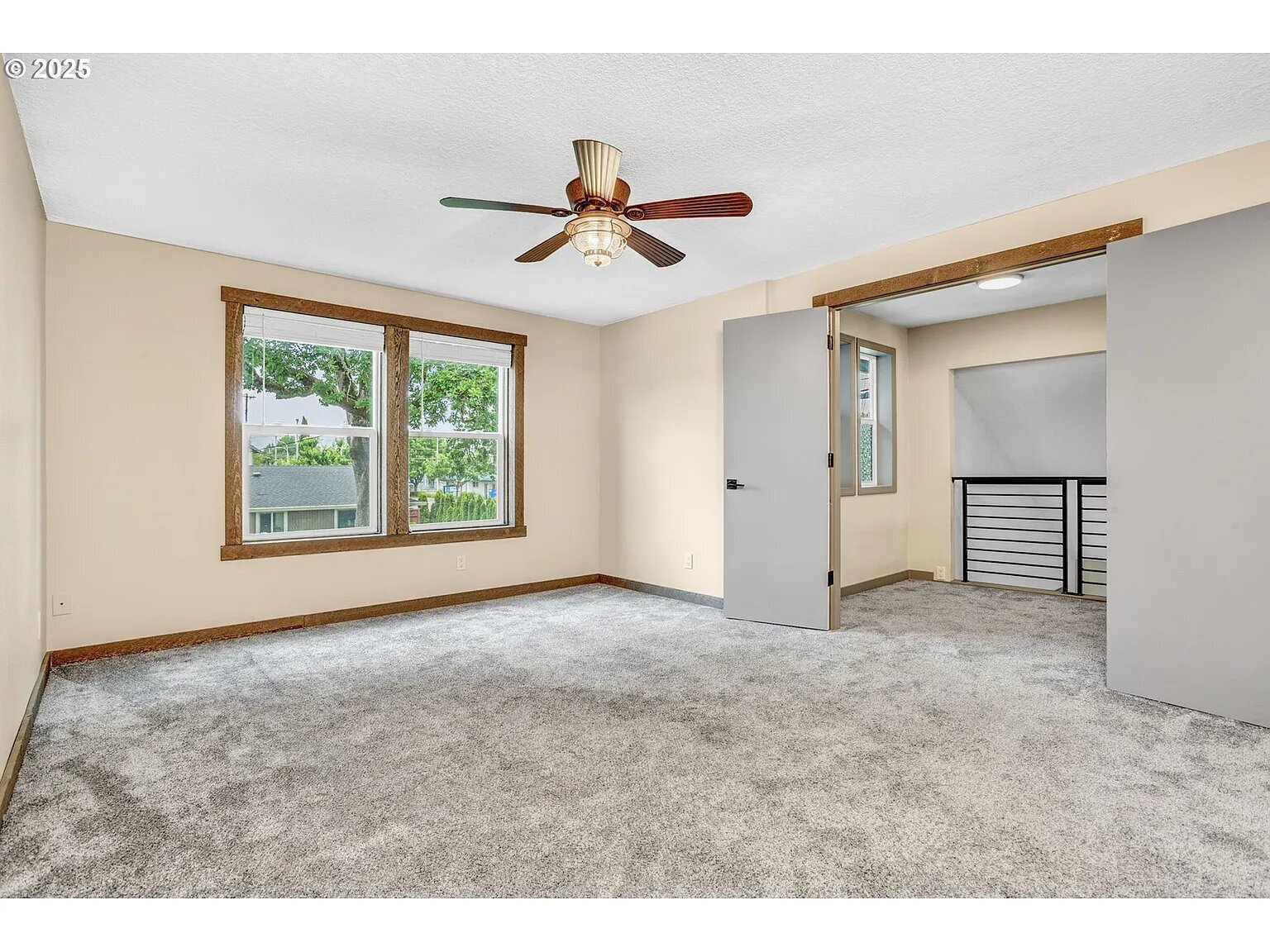 Building Photo - 3017 SE Brookwood Ave