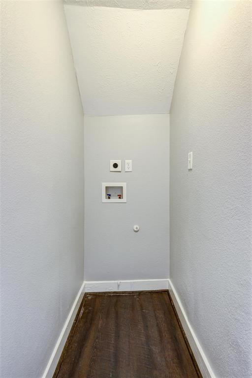Building Photo - 1313 Peden St