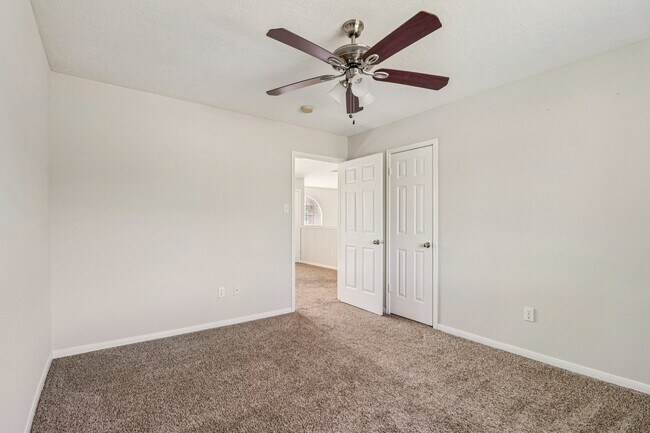 Building Photo - 16810 Blairstone