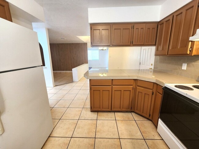 Building Photo - 3004 Missouri Ave