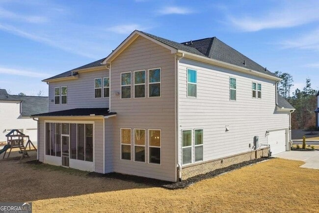 Building Photo - 415 Oakleigh Ave