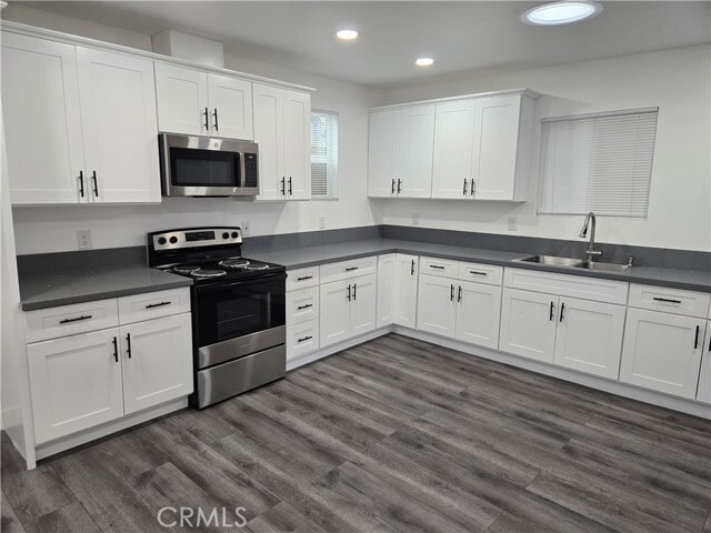 Building Photo - 5327 Tyler St