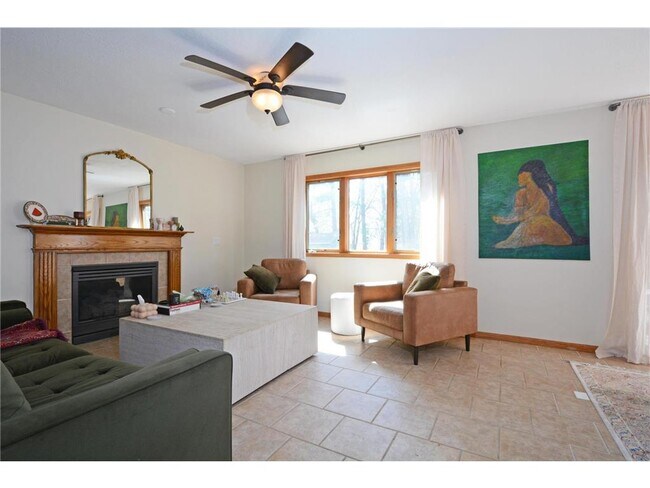 Building Photo - 2276 130th Ave NW