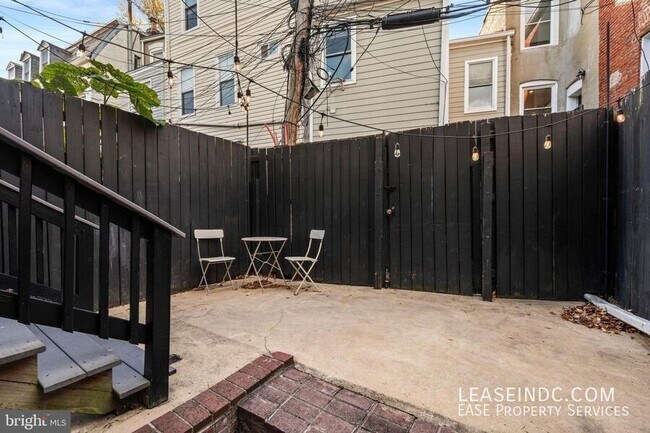 Building Photo - 1608 4th St NW