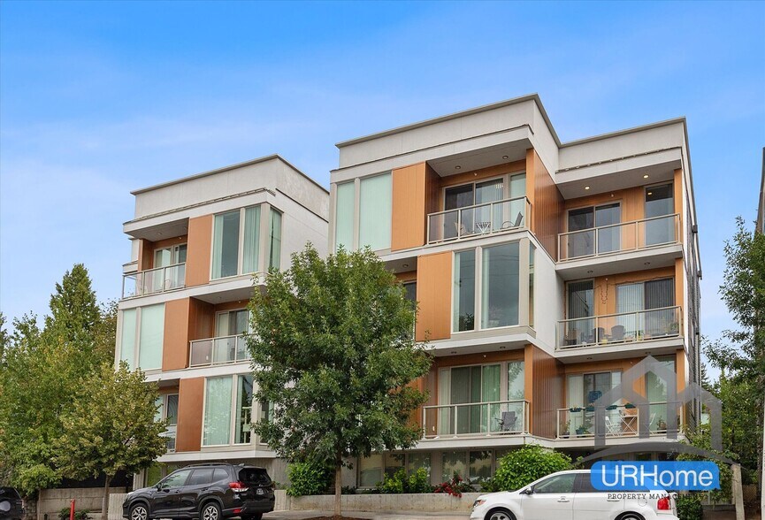 Primary Photo - Modern 1- and 2-bedroom apartments await at Hollywood 12, right in the heart of Portland’s Hollyw...