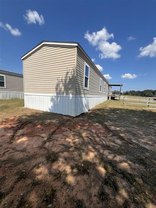 Building Photo - 142 CO ROAD 5516-F42