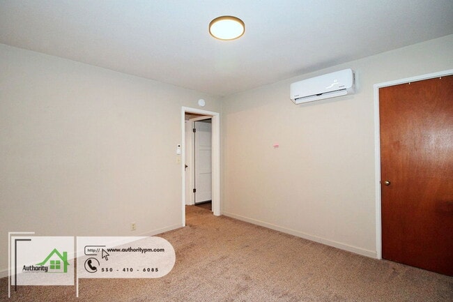 Building Photo - 9021 Placer Rd