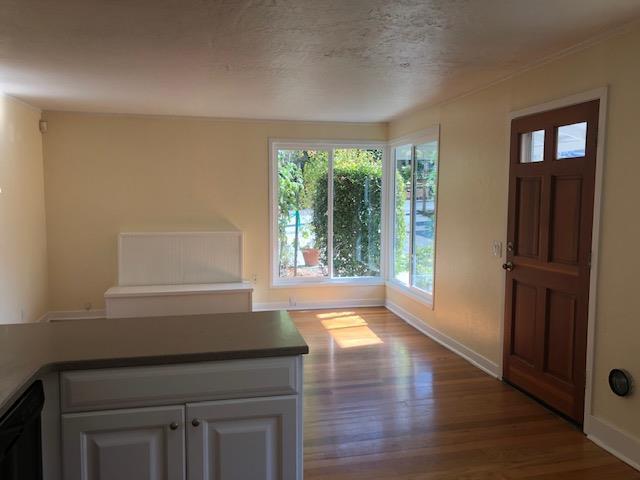 Building Photo - 2160 Oakley Ave