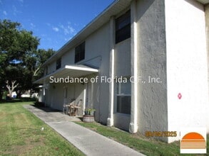 Building Photo - Near St Cloud Lakefront   Osceola County